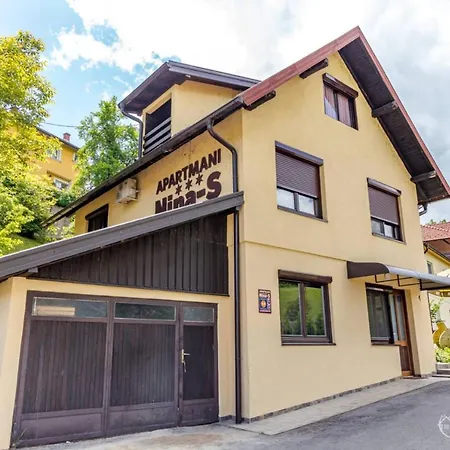 Nina S 巴伊纳巴什塔