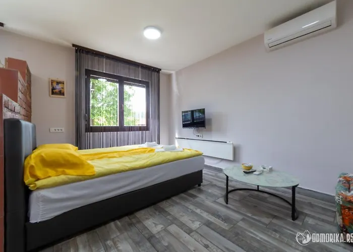 Nina S 아파트 바이나 바슈타