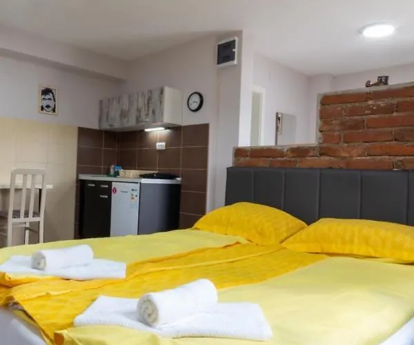 Nina S * 바이나 바슈타